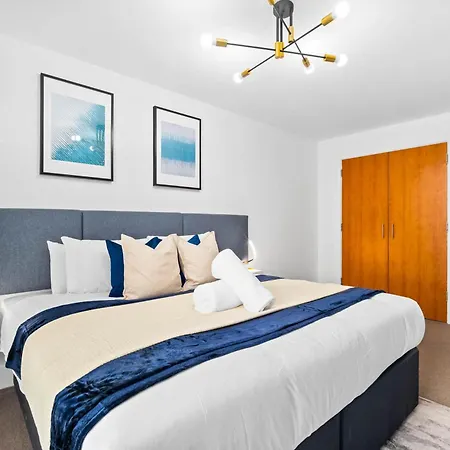 Apartment Chic Centre - China Town - Balcony - Parking - Wifi - Netflix - 43a