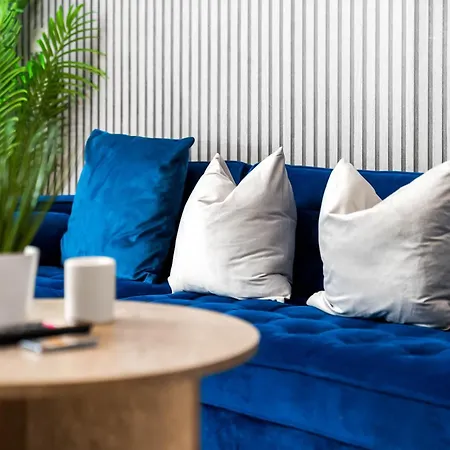 Chic Centre - China Town - Balcony - Parking - Wifi - Netflix - 43a * Birmingham